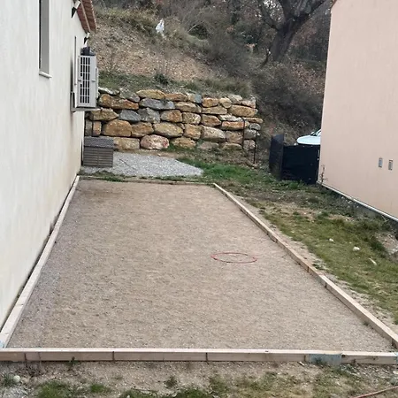 Situe A Villa