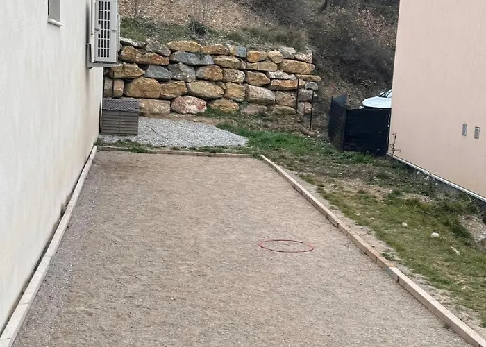 Situe A Villa